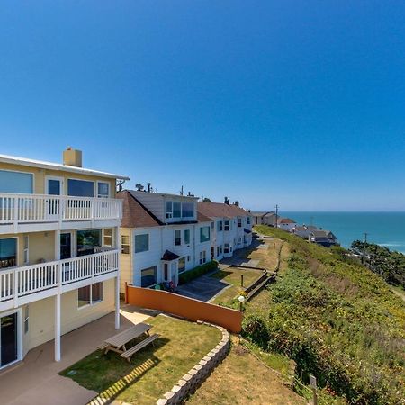 Sandstone Point Hotel Lincoln City Exteriör bild